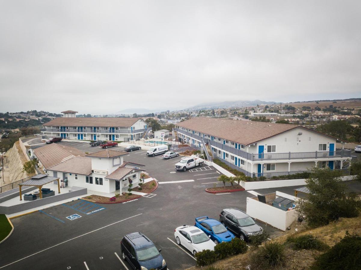 Days Inn By Wyndham Arroyo Grande Pismo Beach Екстериор снимка