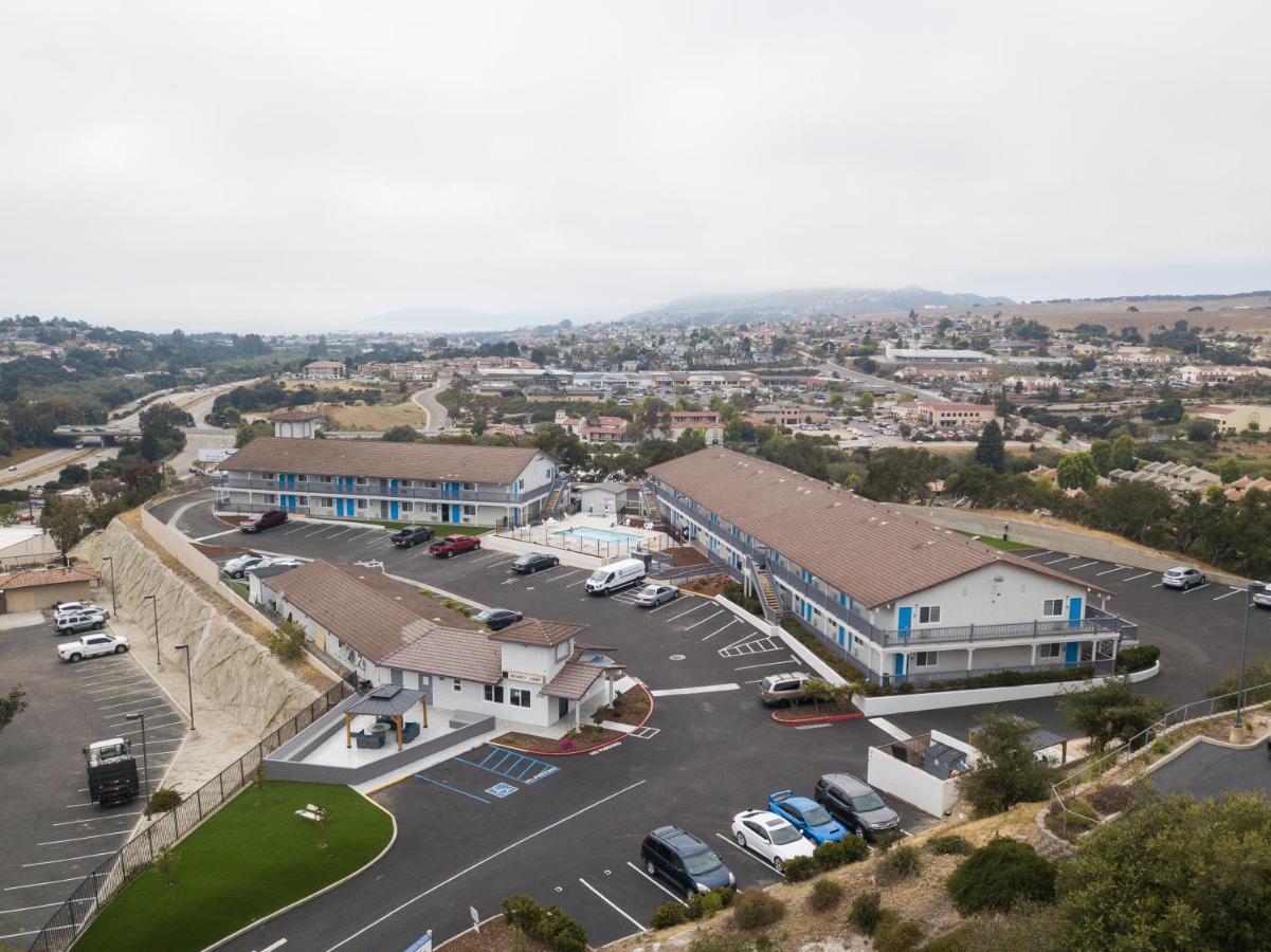 Days Inn By Wyndham Arroyo Grande Pismo Beach Екстериор снимка