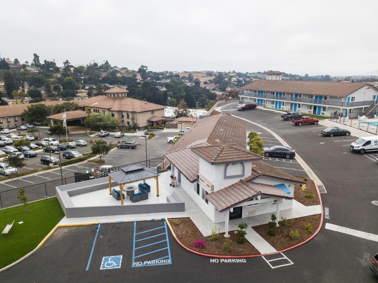 Days Inn By Wyndham Arroyo Grande Pismo Beach Екстериор снимка