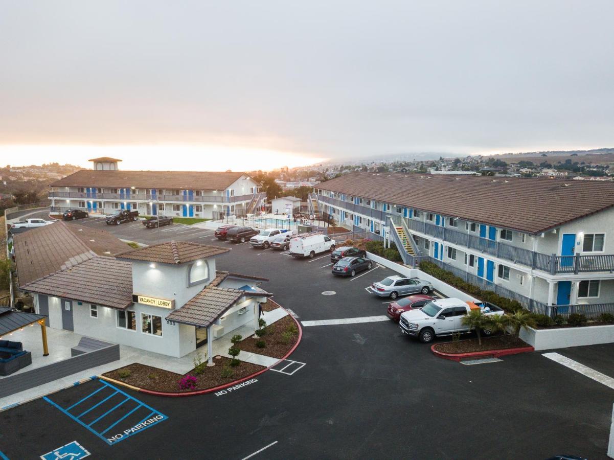 Days Inn By Wyndham Arroyo Grande Pismo Beach Екстериор снимка