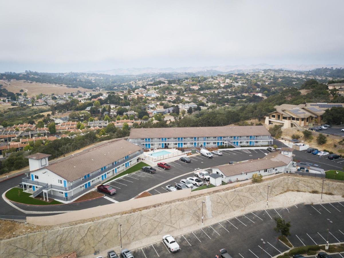 Days Inn By Wyndham Arroyo Grande Pismo Beach Екстериор снимка